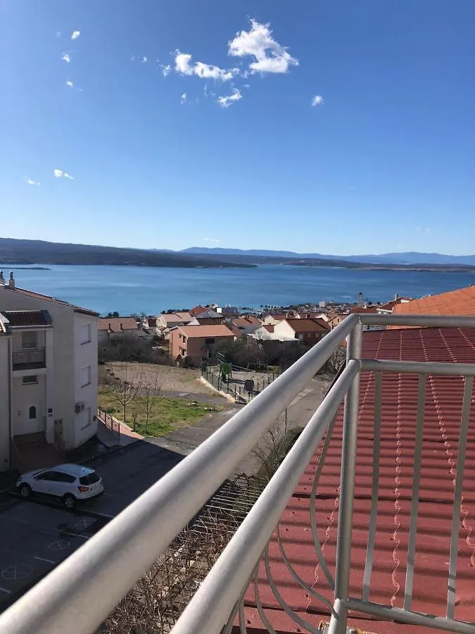 Apartment Apartman Davor Crikvenica